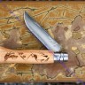 Нож Opinel серии Tradition Alpine Adventures №08, клинок 8,5см, нерж.сталь, рукоять-дуб, рис.-пеший туризм, 002186